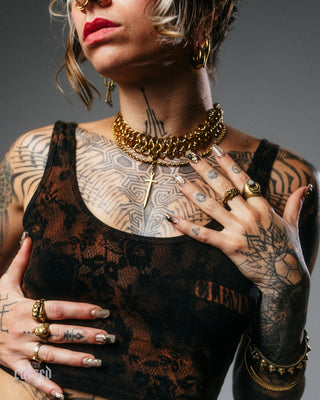 Clarent Choker
